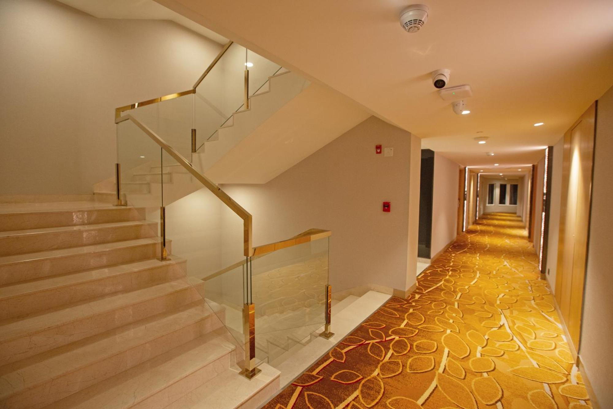 Arista By Ambition Hotel Guwahati Luaran gambar